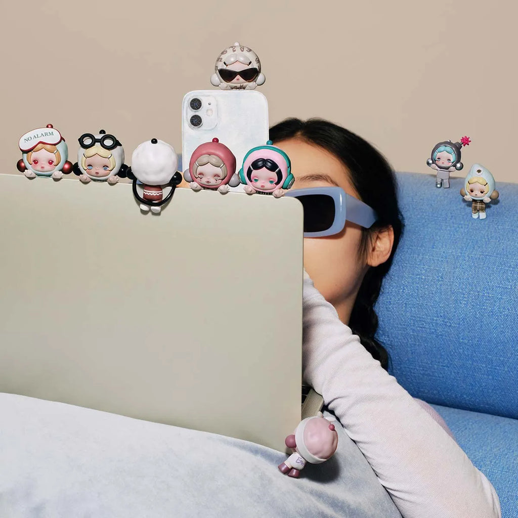 Skullpanda Off Mode Pop Attach